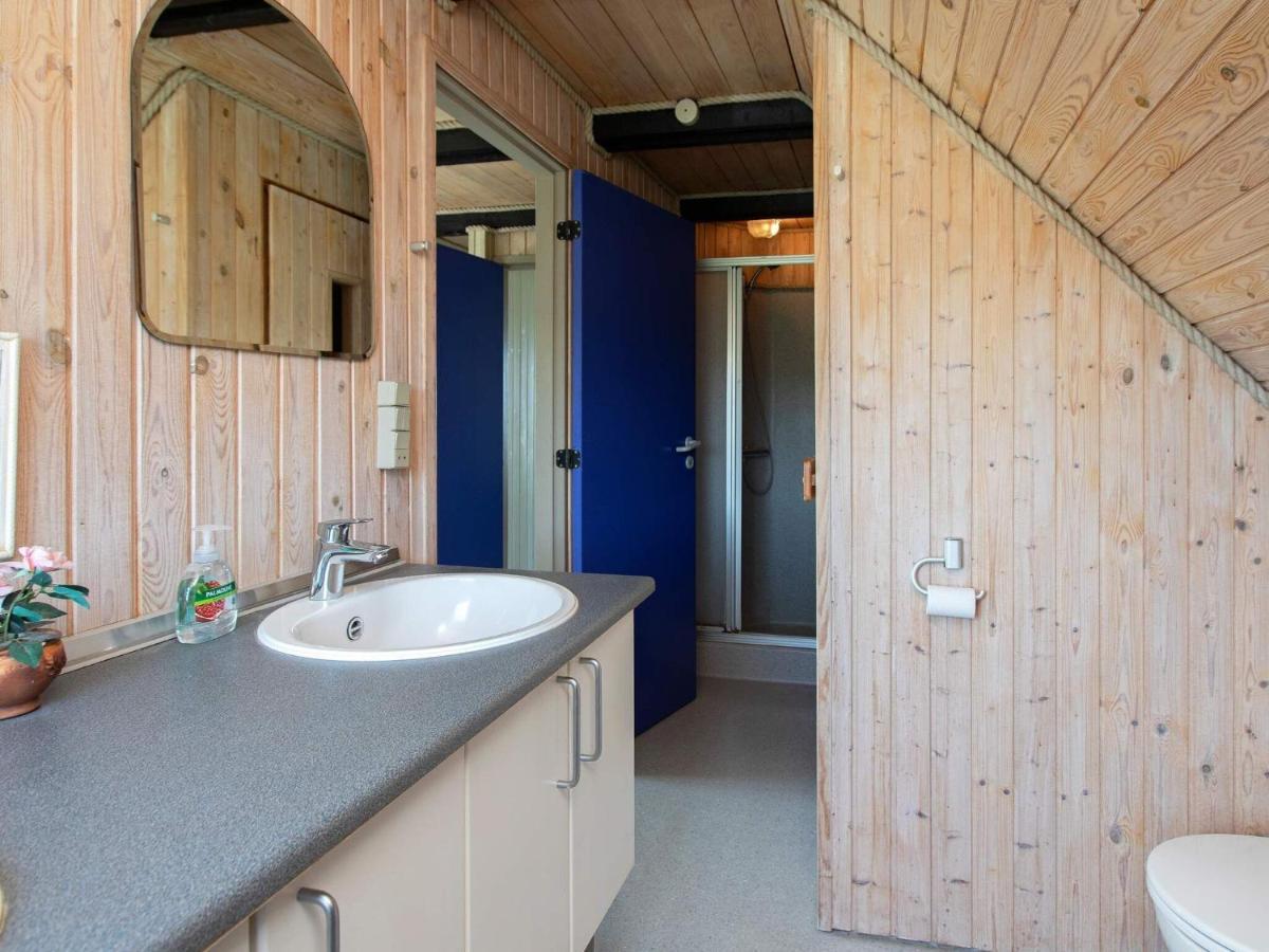 6 Person Holiday Home In بلوكهوس المظهر الخارجي الصورة